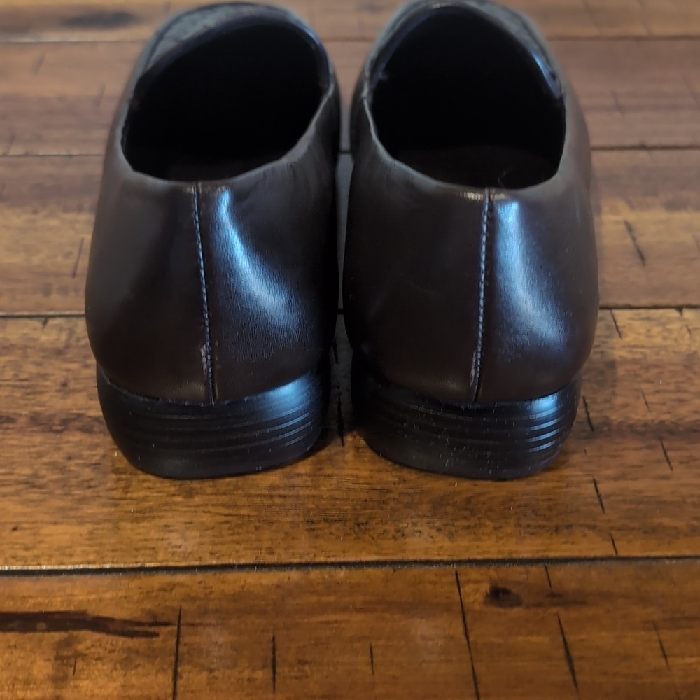 NIB Faded Glory Brown Loafers Size 6 - New In Box - Picture 7 of 11